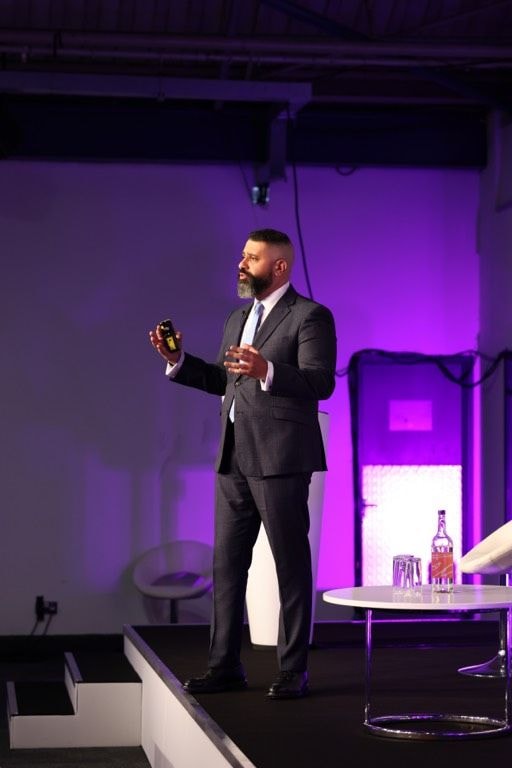 B2BINPAY & Eqwire at PAY360 Conference