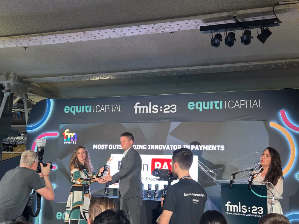 B2BinPay's award ceremony at FMLS 2023