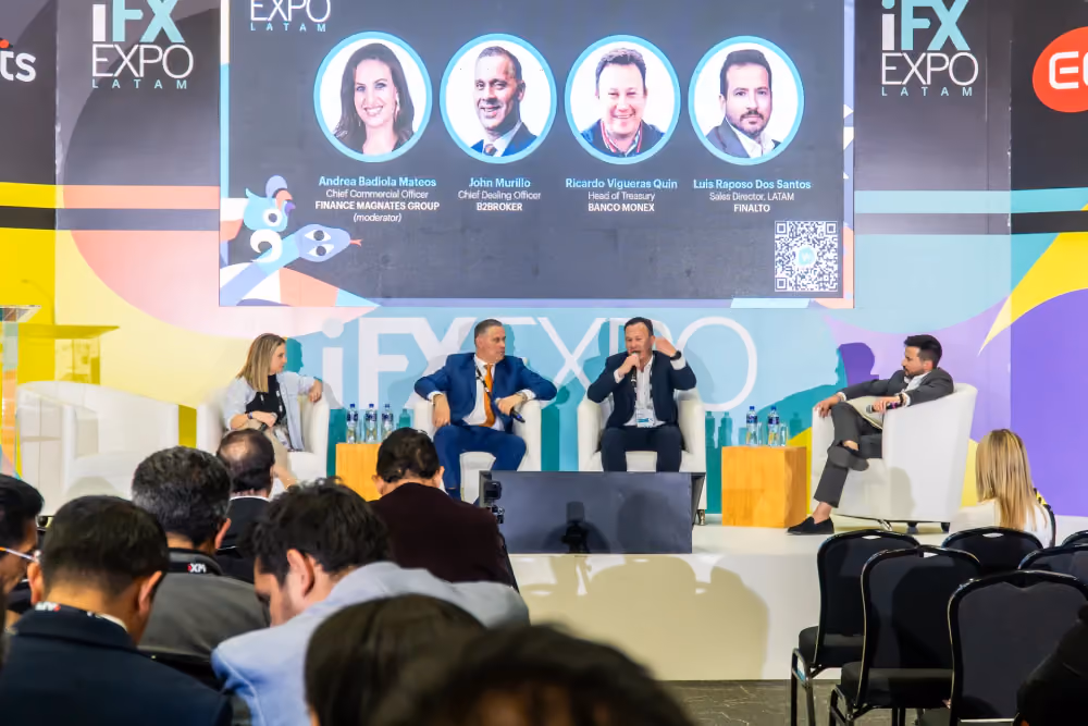 iFX Mexico panel discussion